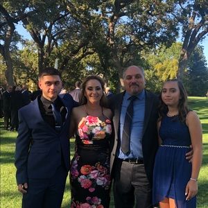 Meet your Posher, Sheraz